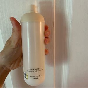 BEEKMAN 1802 MILKY CLEANSER